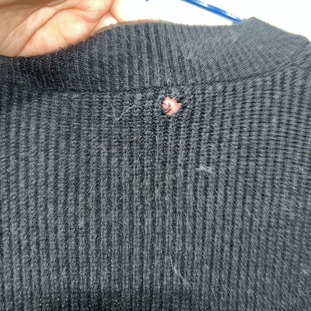 Tri Color-Block Sweater - Picture 5 of 5